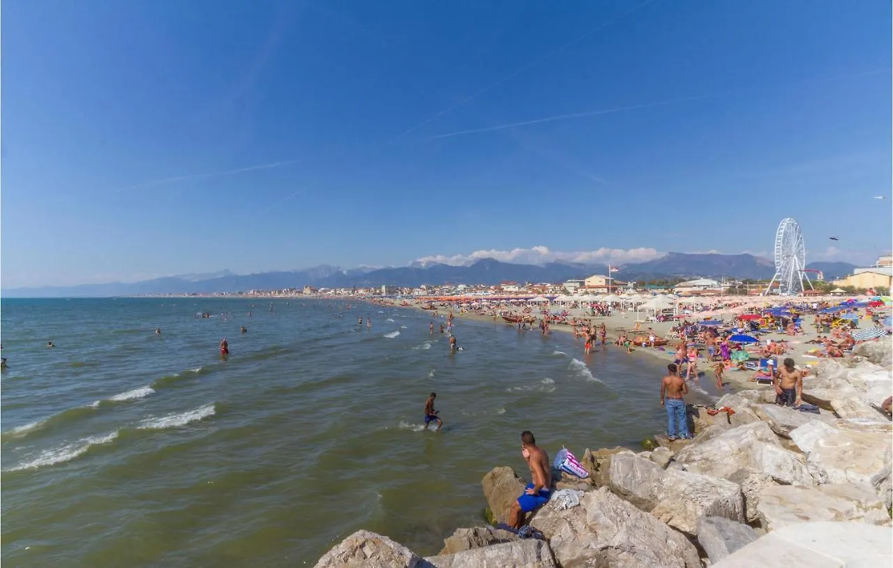 Awesome Apartment In Piano Di Mommio With Wifi 0*,